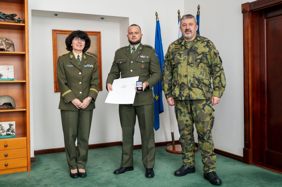 _dsc0731_mensi.jpg