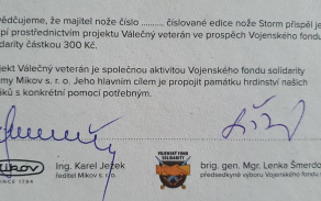 Z každého prodaného nože bude Vojenskému fondu solidarity věnováno 300 Kč.