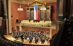 Pohled na jeviště Rudolfina.