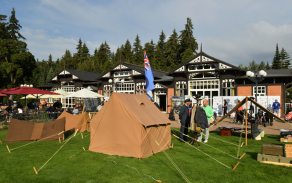 Dobový vojenský tábor v areálu Whisky&Kilt Golf Cubu Mariánské Lázně.