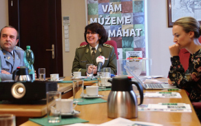 Předsedkyně Vojenského fondu solidarity brigádní generálka Lenka Šmerdová vyhodnotila činnost fondu za loňský rok. Autor: kpt. Jakub Šimíček, OdKV KaGŠ