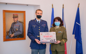 Za podporu Vojenského fondu solidarity mu osobně poděkovala generálka Šmerdová.