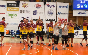 Volejbalisté Dukly Liberec sice prohráli, ale zápas ocenili potleskem. Autor: plk. Magda Dvořáková, OdKV KaGŠ AČR